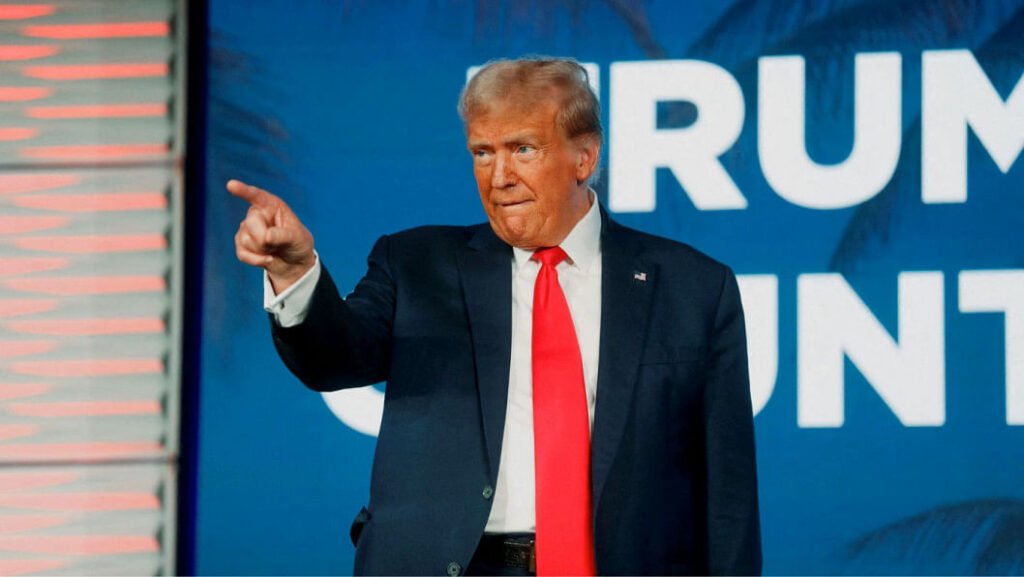 যে কারণে কয়েক ঘণ্টার ব্যবধানে ট্রাম্পের অবস্থান পরিবর্তন